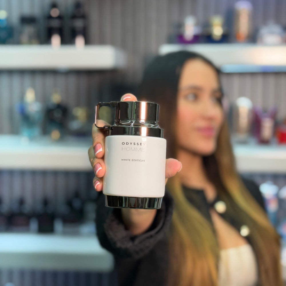 Armaf Odyssey Homme White Edition Eau de Parfum fragancia masculina elegante y versátil para cualquier ocasión