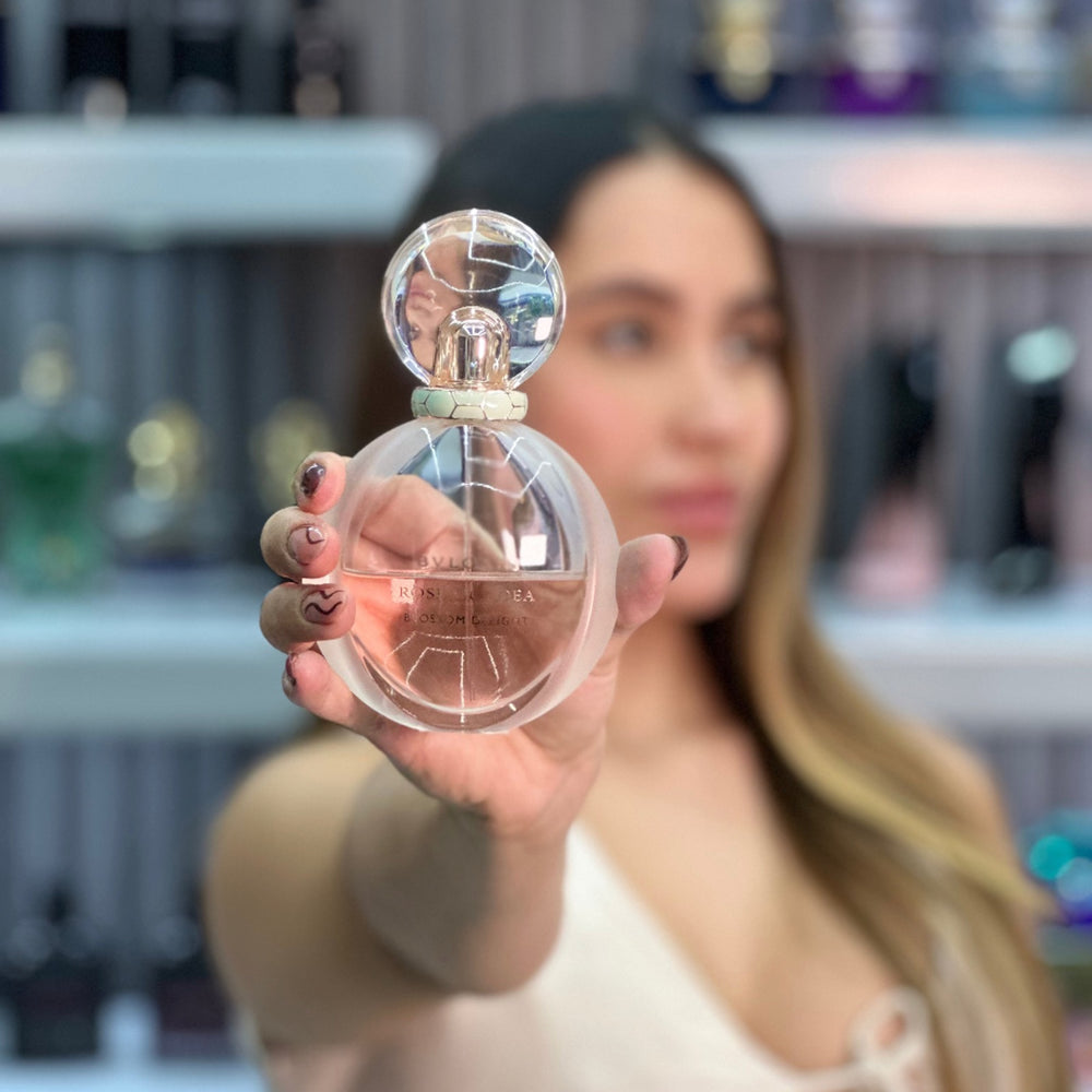 Bvlgari Rose Goldea Blossom Delight Eau de Parfum fragancia femenina floral y elegante