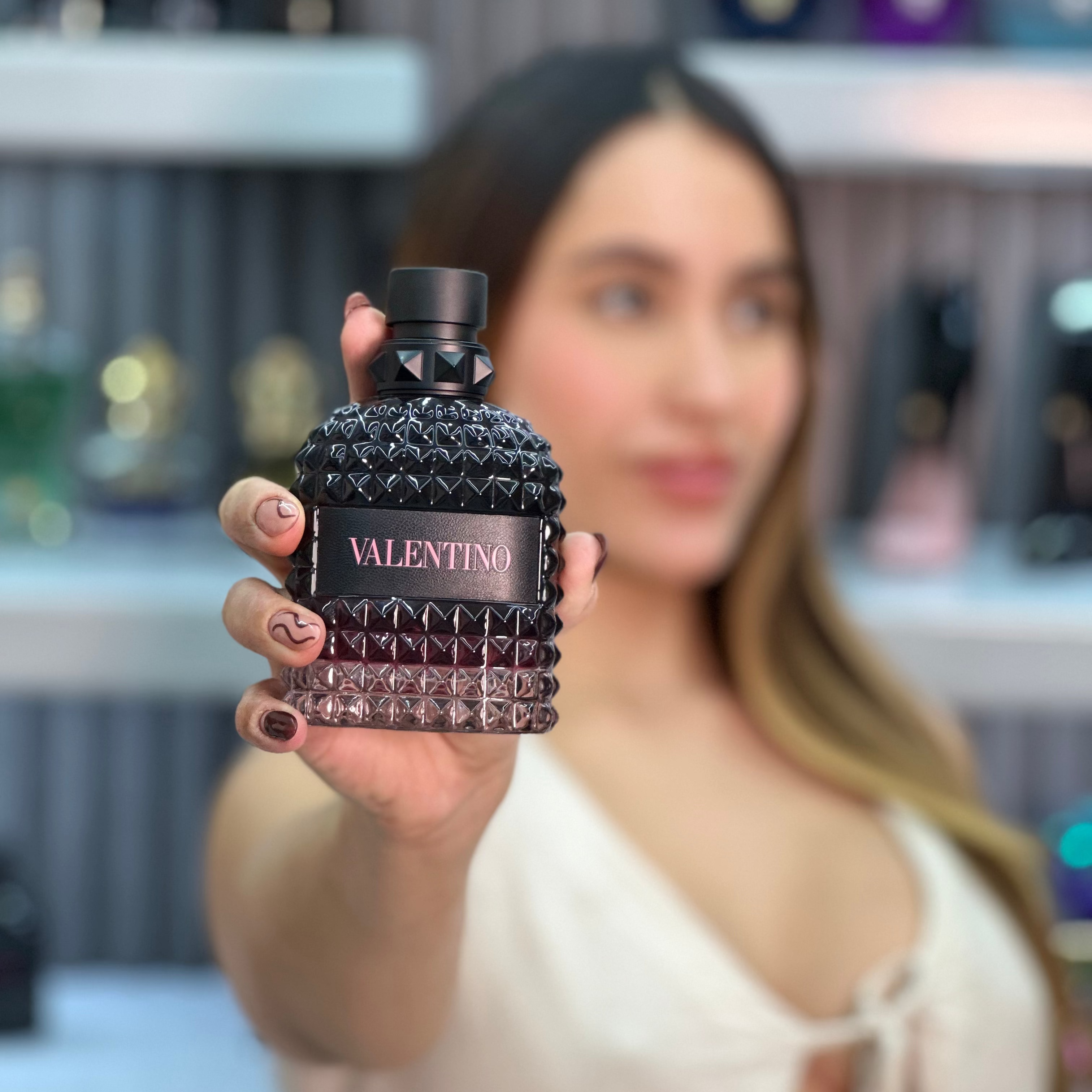 Valentino Uomo Born In Roma Intense perfume original disponible en Colombia